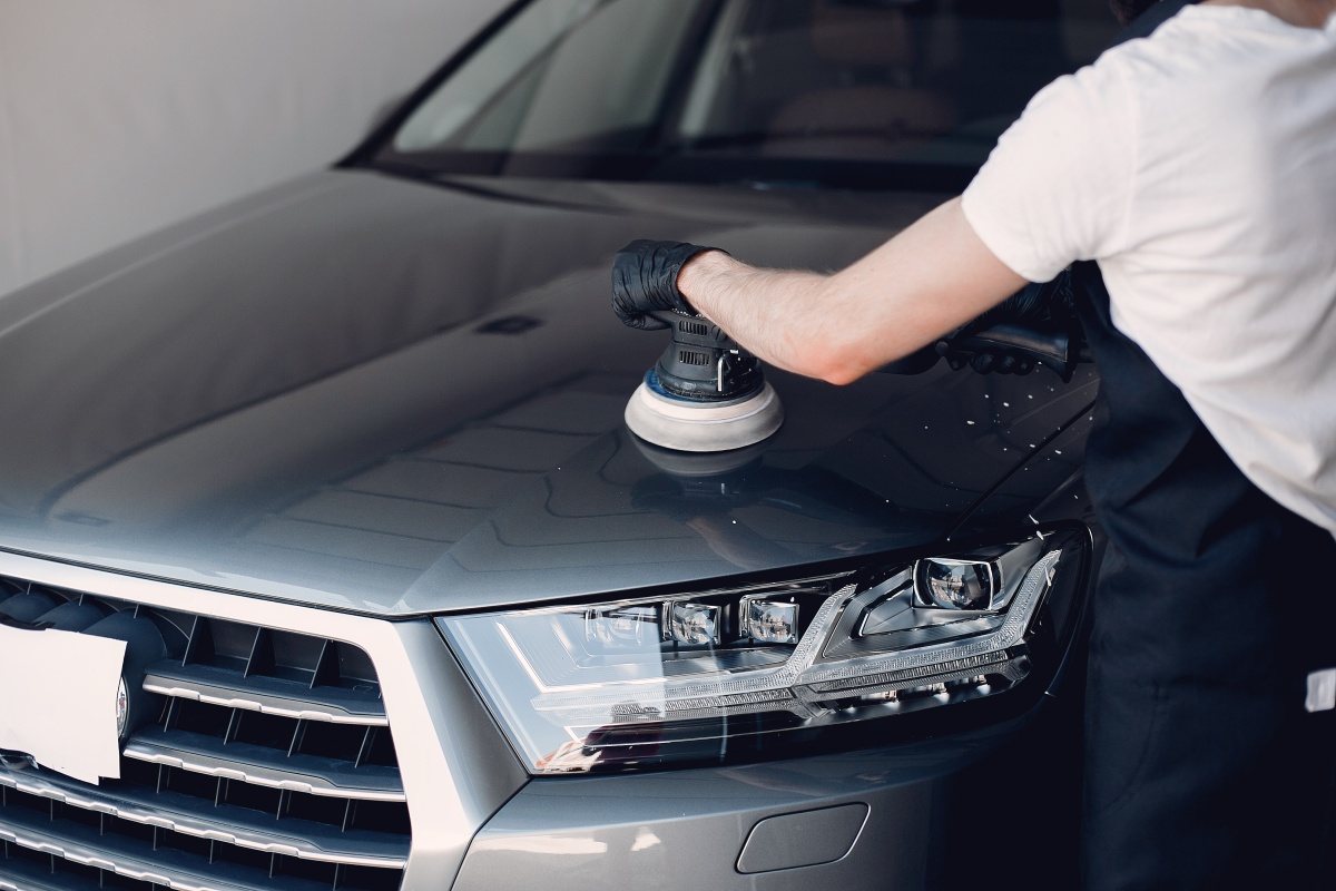 car waxing